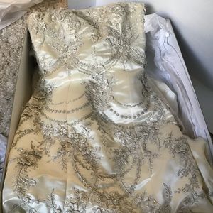 Lazaro Style 3617 Ivory Trumpet Wedding Dress